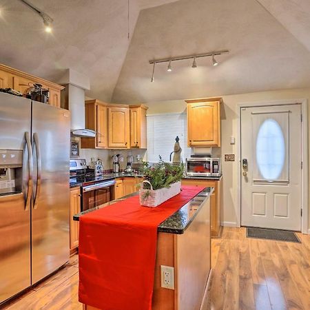 Charming Boston Area Home Less Than 1 Mi To Revere Beach! Exterior photo