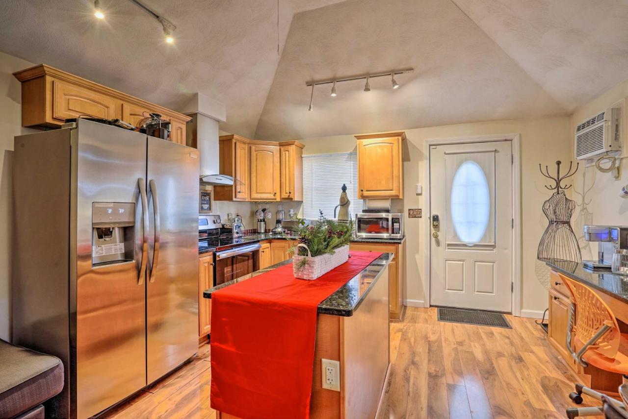Charming Boston Area Home Less Than 1 Mi To Revere Beach! Exterior photo